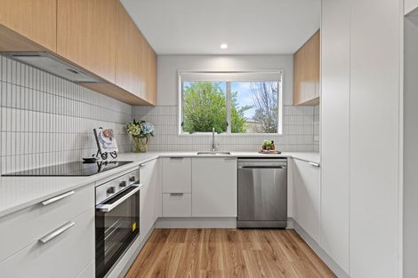 Photo of property in 60 Orrick Crescent, Avondale, Christchurch, 8061