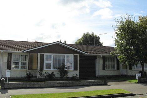 Photo of property in 3/2 Wentworth Street, Ilam, Christchurch, 8041