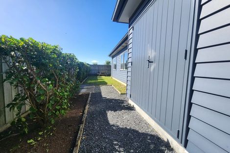 Photo of property in 94 Kuaka Drive, Takanini, 2112