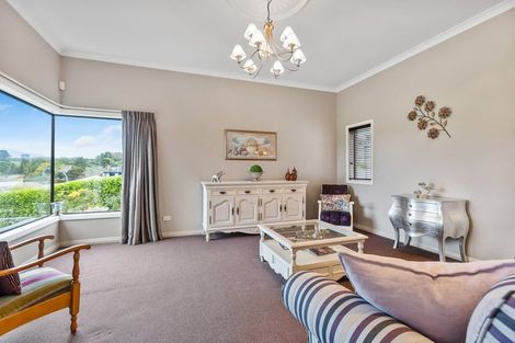 Photo of property in 4 Kororako Grove, Whalers Gate, New Plymouth, 4310