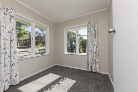 Photo of property in 2 Simpson Road, Ranui, Auckland, 0612