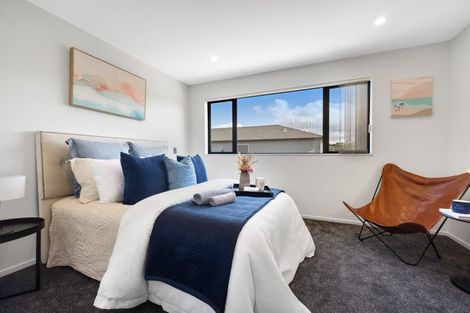 Photo of property in 25c Oteha Valley Road, Northcross, Auckland, 0632