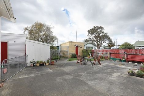 Photo of property in 16 Rira Street, Marton, 4710