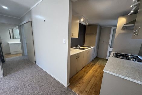 Photo of property in 55 Blakeborough Drive, Forrest Hill, Auckland, 0620