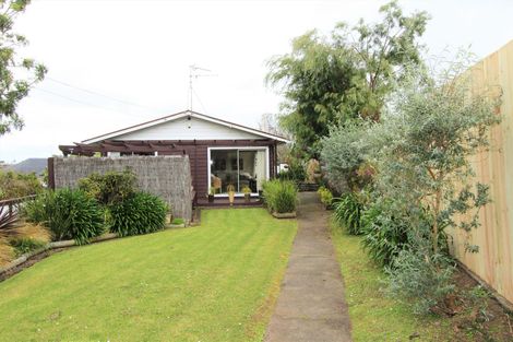 Photo of property in 4 Lympne Lane, Mangere, Auckland, 2022