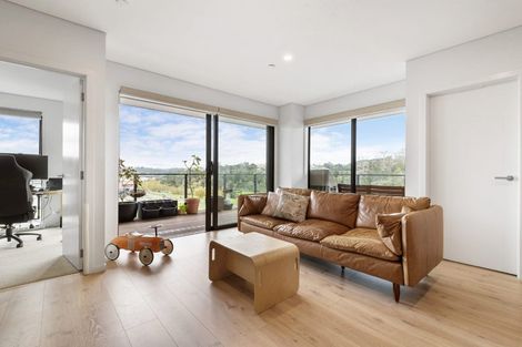 Photo of property in 416/3 Kaipiho Lane, Albany, Auckland, 0632