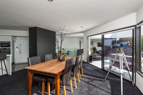 Photo of property in 31 Harry Ell Drive, Cashmere, Christchurch, 8022