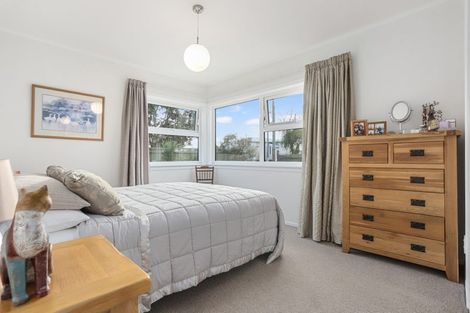 Photo of property in 89 Gloria Avenue, Te Atatu Peninsula, Auckland, 0610