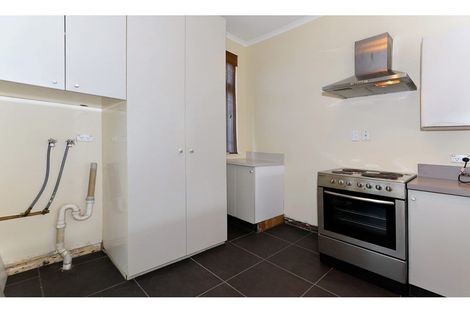 Photo of property in 16 Dover Street, St Albans, Christchurch, 8014