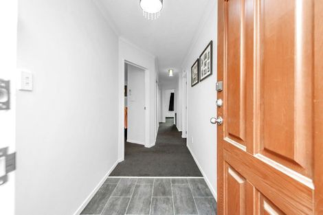 Photo of property in 5 Peel Close, Rolleston, 7614