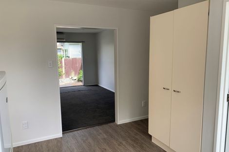 Photo of property in 32 Prestons Road, Redwood, Christchurch, 8051