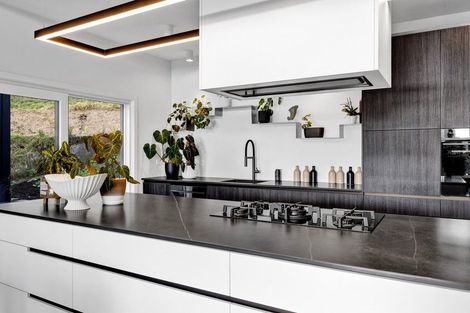 Photo of property in Tapuae, 21 Washer Road, Omata, New Plymouth, 4374