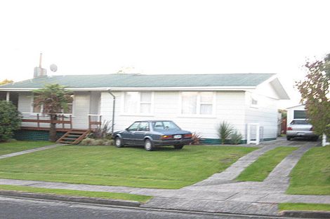 Photo of property in 32 Ngatuku Place, Tokoroa, 3420