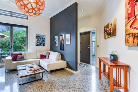 Photo of property in 21a Darley Street, Maeroa, Hamilton, 3200