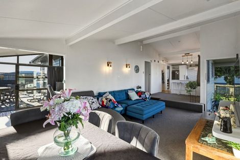 Photo of property in 11 Browning Crescent, Owhata, Rotorua, 3010