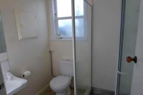 Photo of property in 29 Grove Road, Kelburn, Wellington, 6012