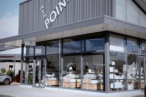 Photo of property in Bella Vista, 2b/84 Gunner Drive, Te Atatu Peninsula, Auckland, 0610