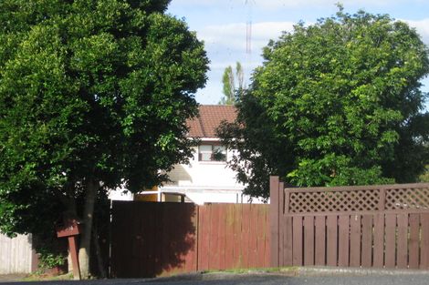 Photo of property in 24a/1 Waimumu Road, Massey, Auckland, 0614
