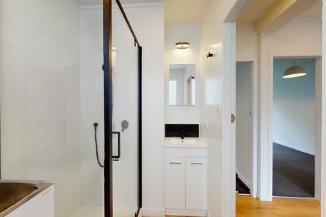 Photo of property in 146 Glenmore Street, Northland, Wellington, 6012