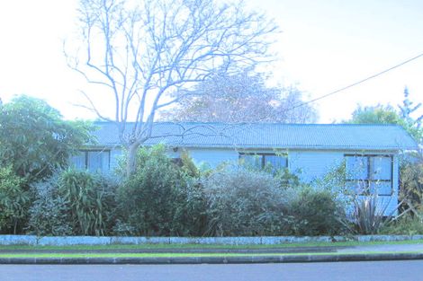 Photo of property in 9 Garelja Road, Henderson, Auckland, 0612