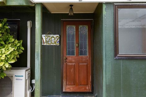 Photo of property in 2/2 Heretaunga Street East, Parkvale, Hastings, 4122