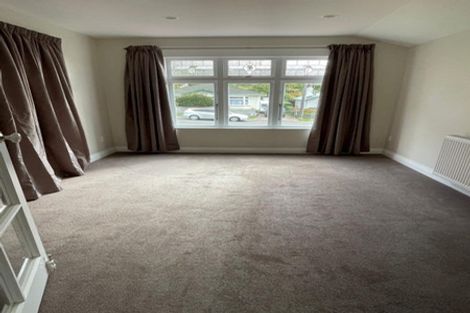 Photo of property in 21 Burrows Avenue, Karori, Wellington, 6012