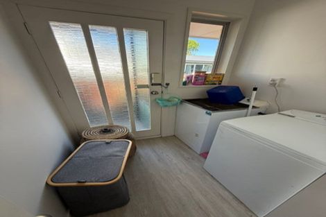 Photo of property in 2/259a Fifield Terrace, Opawa, Christchurch, 8023