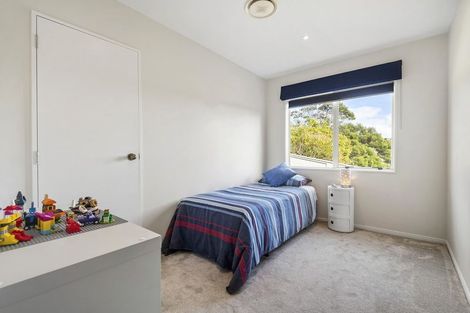 Photo of property in 7 Bushglen Court, Browns Bay, Auckland, 0630