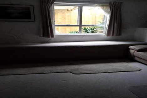 Photo of property in 208 Don Buck Road, Massey, Auckland, 0614