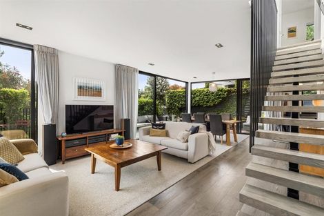 Photo of property in 2a Arthur Crescent, Hauraki, Auckland, 0622