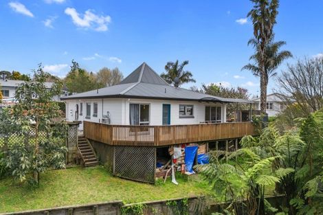 Photo of property in 12 Mountbatten Place, Te Puke, 3119