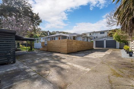 Photo of property in 18 Akatarawa Road, Brown Owl, Upper Hutt, 5018