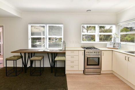 Photo of property in 12 Forest Glen, Orewa, 0931