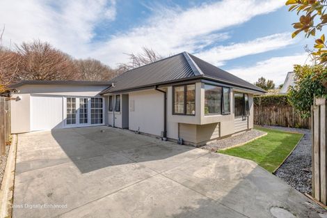 Photo of property in 2/71 Thames Street, Mairehau, Christchurch, 8013
