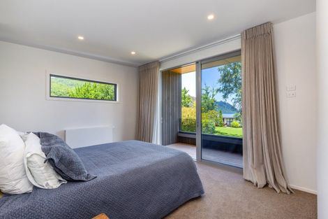 Photo of property in 6 Keitha Place, Kinloch, Taupo, 3377