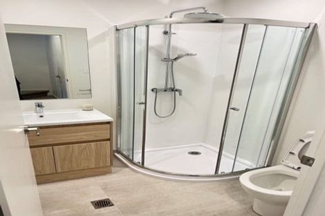 Photo of property in 8/26 Toru Street, Te Atatu Peninsula, Auckland, 0610