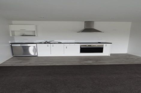 Photo of property in 100u4 Knighton Road, Hillcrest, Hamilton, 3216