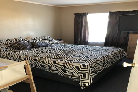 Photo of property in 815b Lawrence Street, Akina, Hastings, 4122