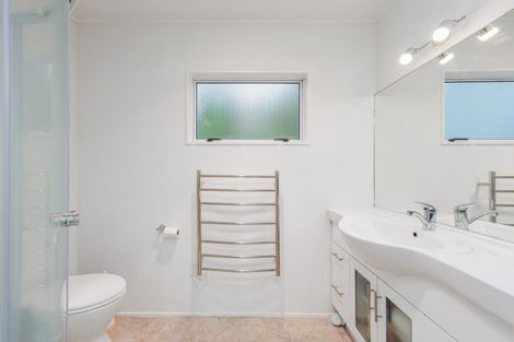 Photo of property in 108 Stapleford Crescent, Browns Bay, Auckland, 0630