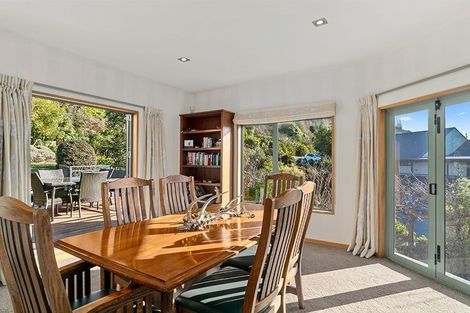 Photo of property in 15 Morrows Mead, Wanaka, 9305