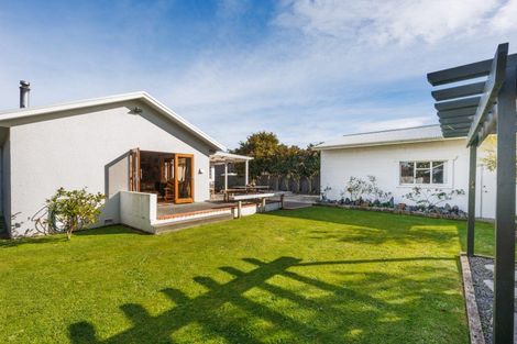 Photo of property in 35 Collingwood Street, Hokowhitu, Palmerston North, 4410