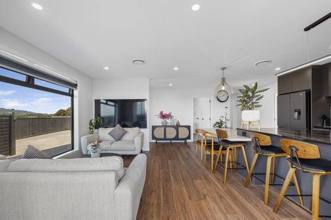 Photo of property in 40 Barrett Road, Whalers Gate, New Plymouth, 4310