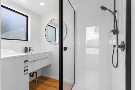 Photo of property in 204 Hetherington Road, Whangamata, 3620