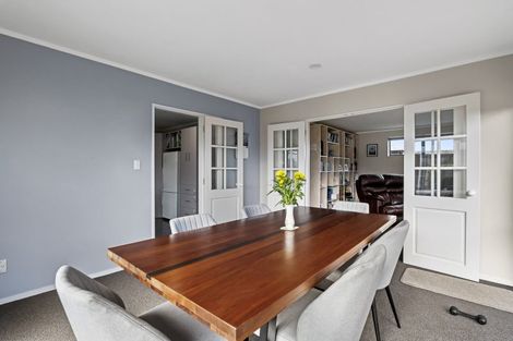 Photo of property in 69 Murray Avenue, Hawera, 4610