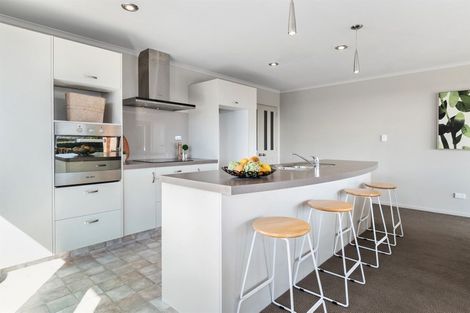 Photo of property in 12 Kakapo Place, Pyes Pa, Tauranga, 3112