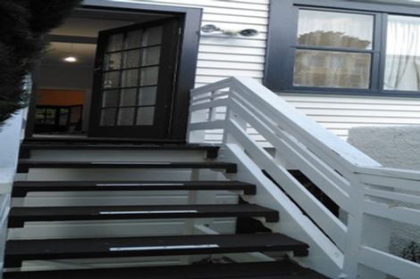 Photo of property in 61 Rolleston Street, Mount Cook, Wellington, 6021