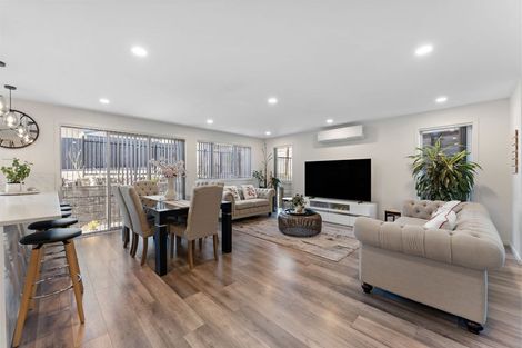 Photo of property in 24 Glendene Avenue, Glendene, Auckland, 0602