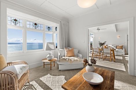 Photo of property in 14 Bay View Road, Bluff Hill, Napier, 4110