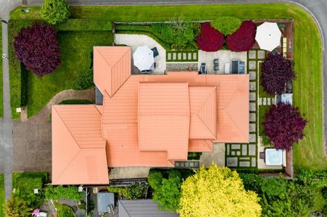 Photo of property in 22 Taylor Street, Cambridge, 3434