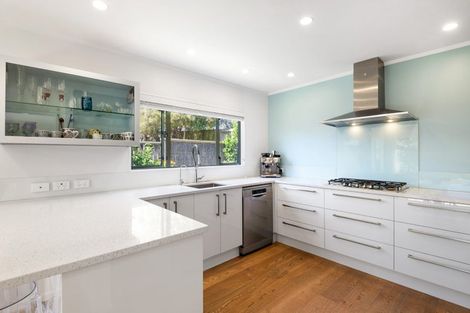 Photo of property in 2/13 Montgomery Avenue, Belmont, Auckland, 0622